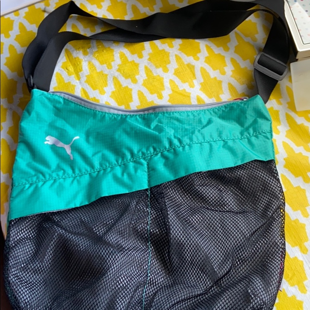 Cute Green Puma shoulder bag